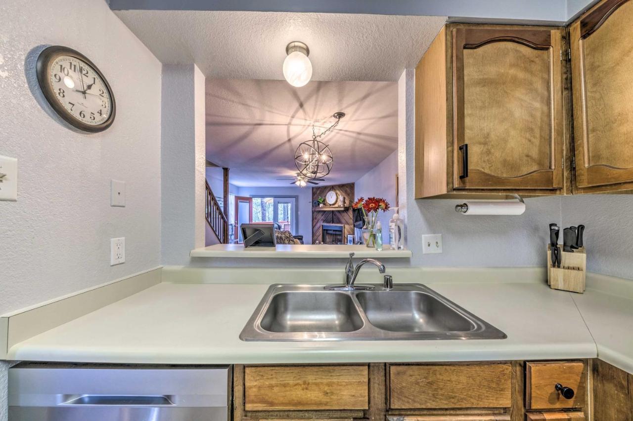 Hike, Golf And Explore Ruidoso Retreat With Deck! Exteriör bild